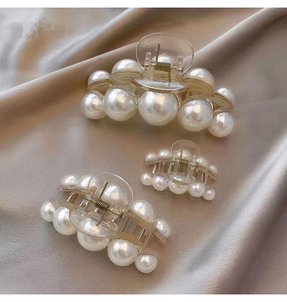 Pearl Hair Clips for Women,Hair Claw Strong Hold,Barrettes Nonslip